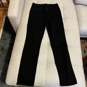 Mid Rise Power Slim Straight Black Jeans